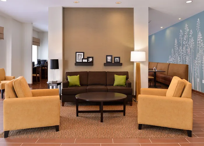 Mainstay Suites Meridian - Bonita Lakes