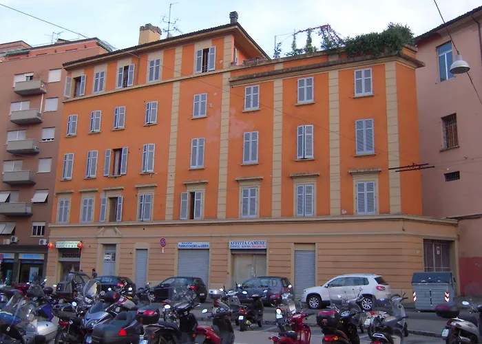 Riva Reno Guesthouse Bolonia