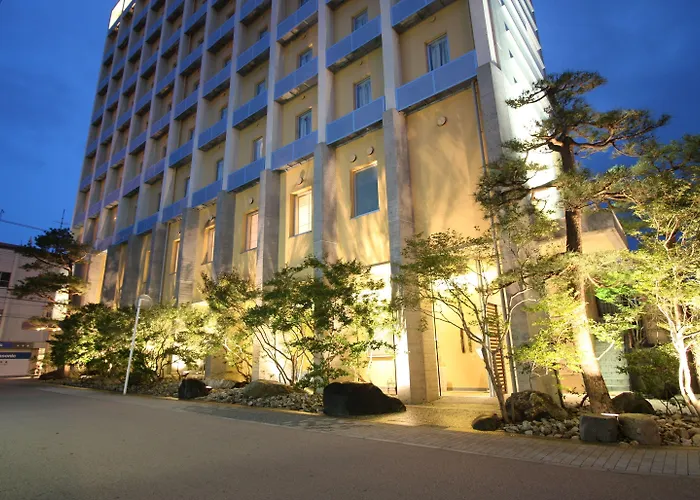 Uozu Manten Hotel Ekimae