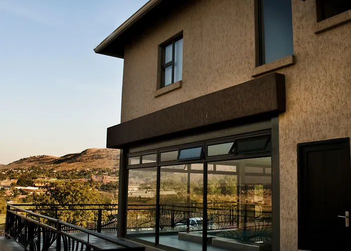 Eagle Nest Luxury Accommodation