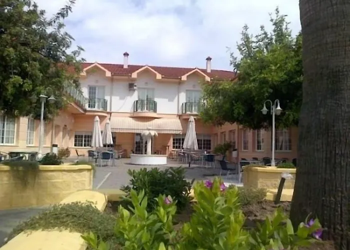 Hotel Mitra Crisálida