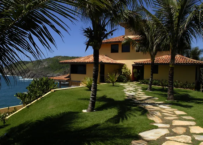 Cliffside Luxury Inn