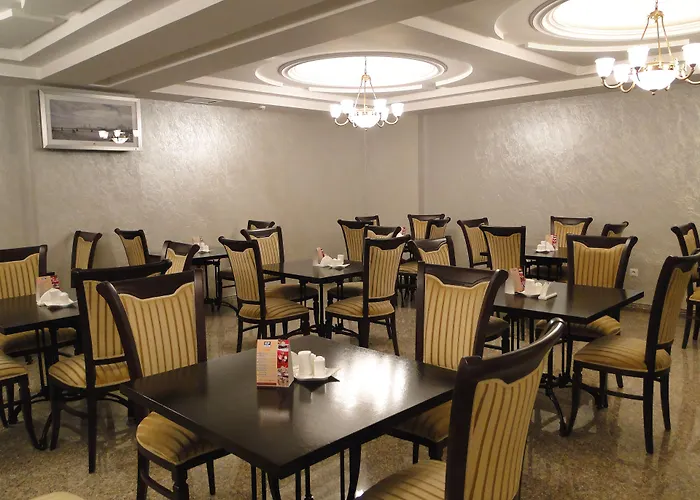 Royal Park Hotel