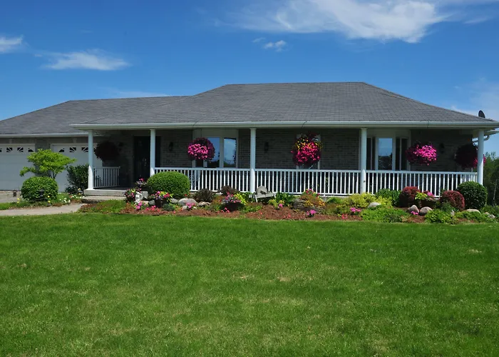 Golden Pathways Retreat B&B