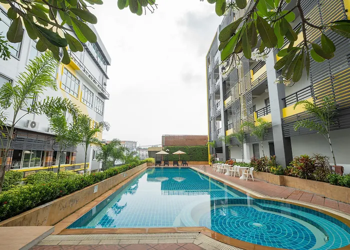 Sb Living Place Hotel Phuket Town