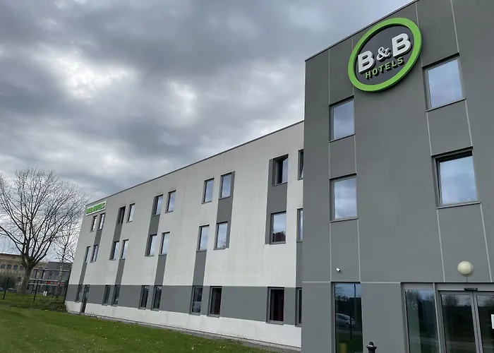 B&B Hotel Laval Ouest