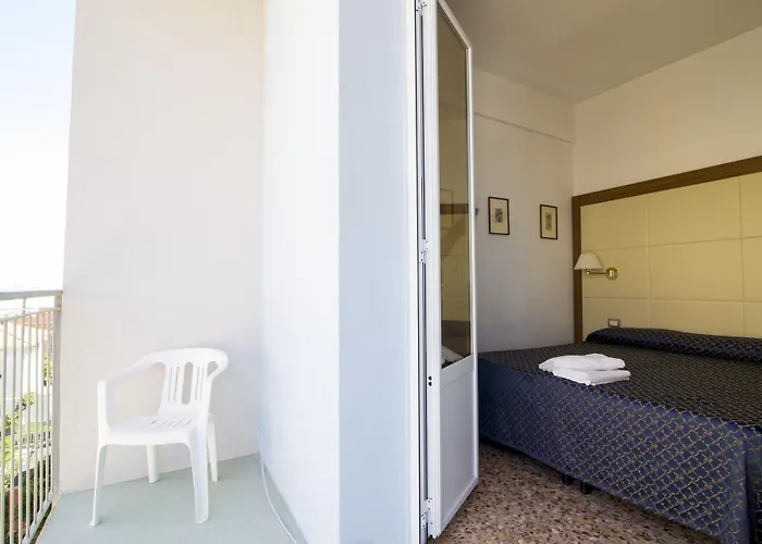 Hotel Paradiso