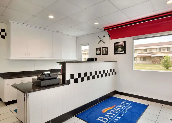 Baymont By Wyndham Glendive