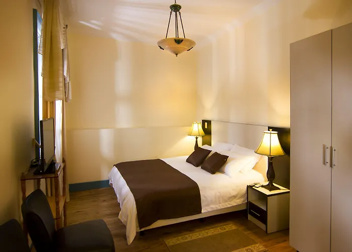 Del Parque Hotel & Suites