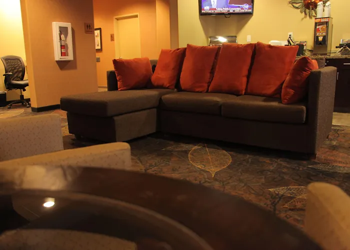 Little Missouri Inn & Suites Watford City