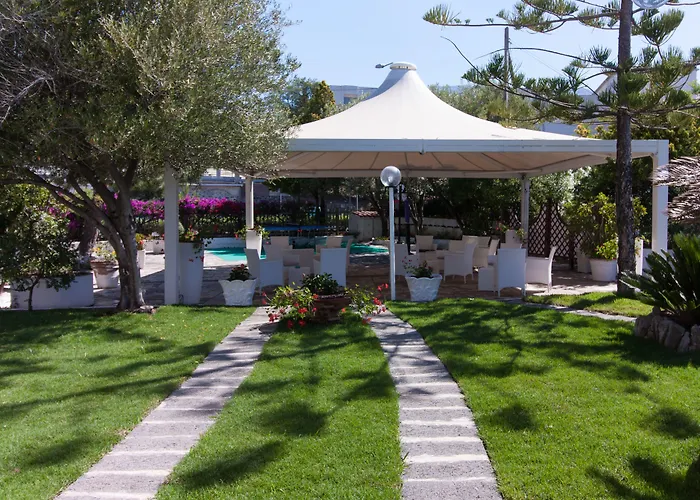 Beach Hotel Terracotta