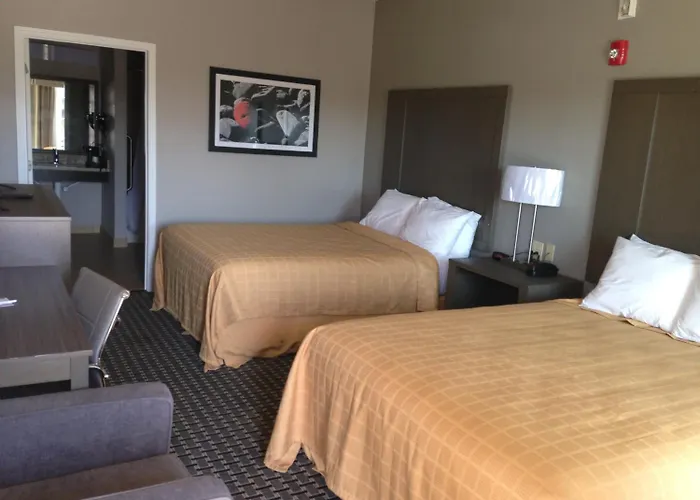 Scottish Inn & Suites Cotulla, Tx