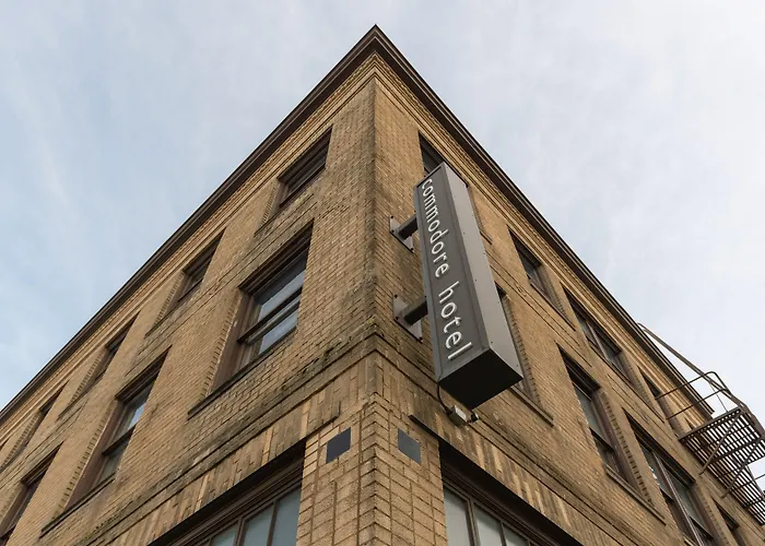 Commodore Hotel