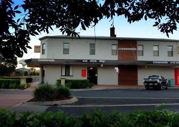 Crossroads Hotel