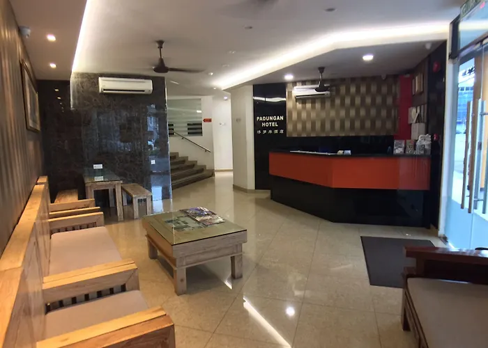 Padungan Hotel