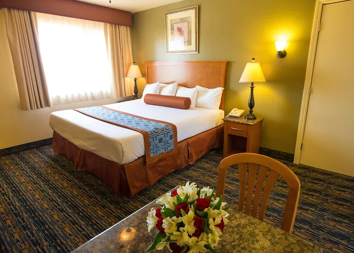 Beachwalker Inn & Suites