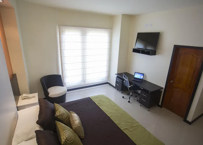 Hotel La Laguna Galapagos