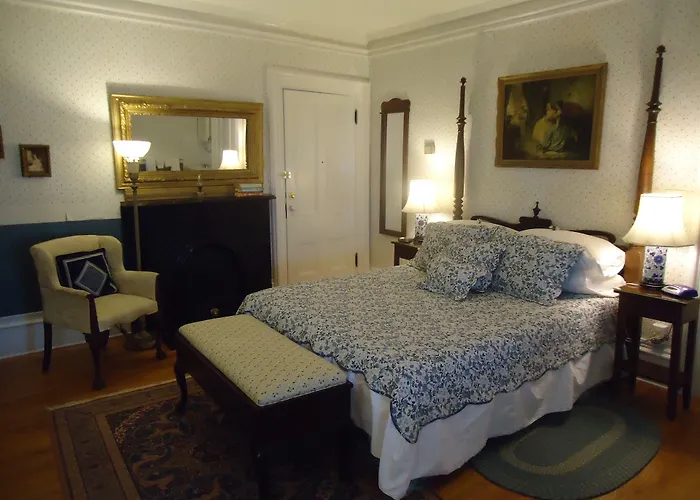Governor'S Mansion Inn