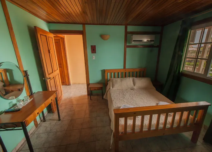 Hotel Posada Los Delfines