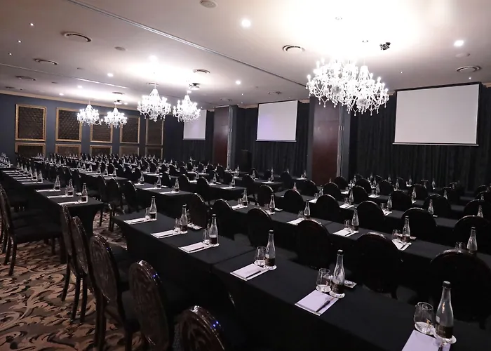 Fusion Boutique Hotel