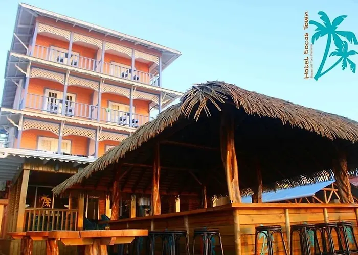 Hotel Bocas Town