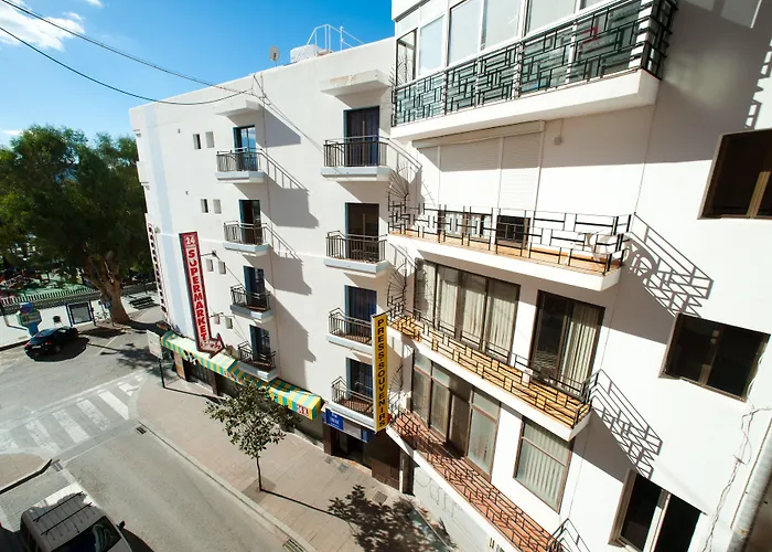 The Red Hotel - Adults Only
