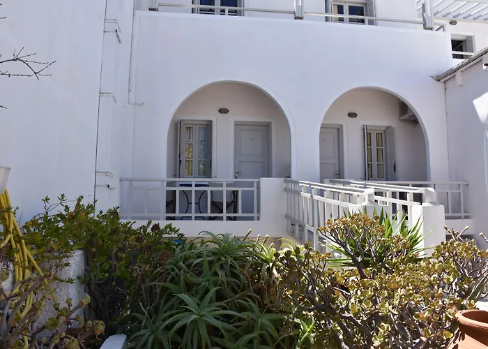 Rodakas Hotel