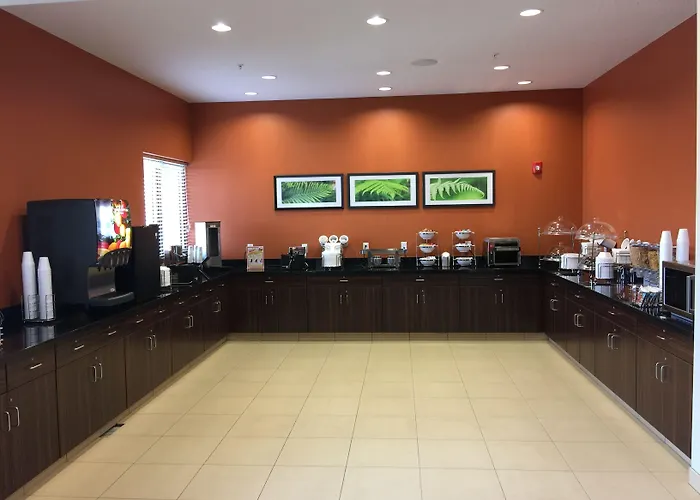 Sleep Inn & Suites Page At Lake Powell