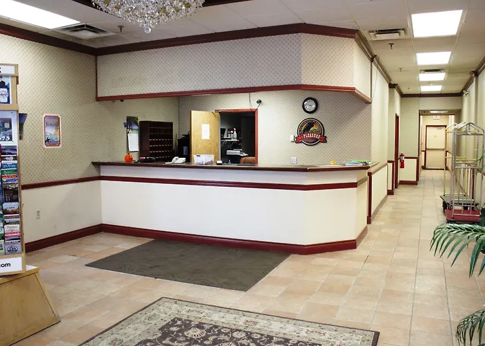 Elite Hotel -Downtown Center- 24 Hours "Ski & Northern Light Tour" "Hot Spring Tour "Long-Term Stay"