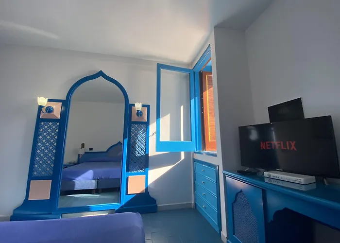 Hotel Il Faro Della Guitgia Tommasino