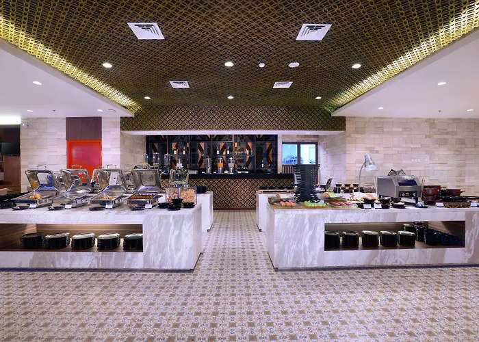 The Alana Hotel & Conference Center Malioboro Yogyakarta By Aston