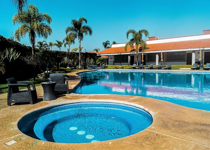 Hotel Ecce Inn & Spa