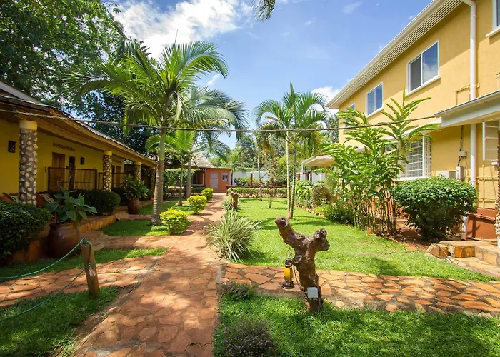 2 Friends Guest House