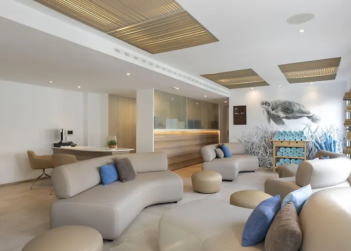 La Goleta Hotel De Mar - Adults Only