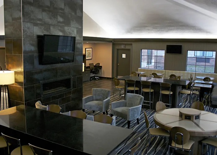 Super 8 By Wyndham Copley Akron