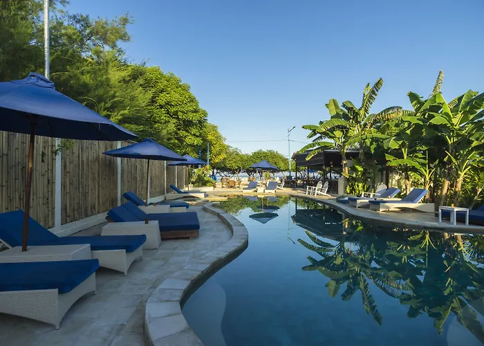 Gili Teak Beach Front Resort