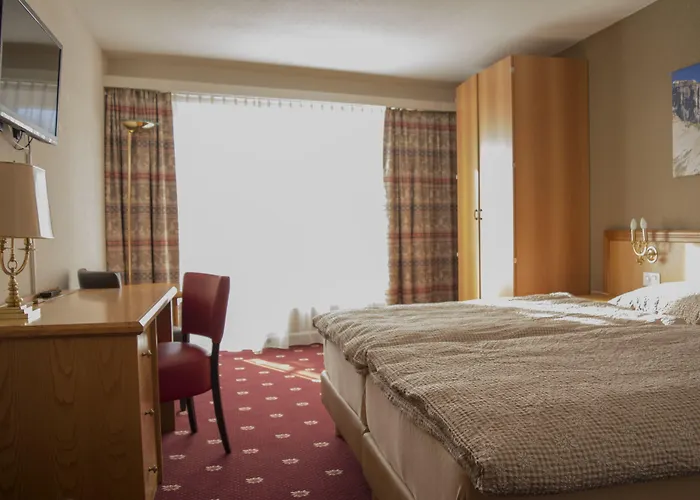 Alpine Classic Hotel