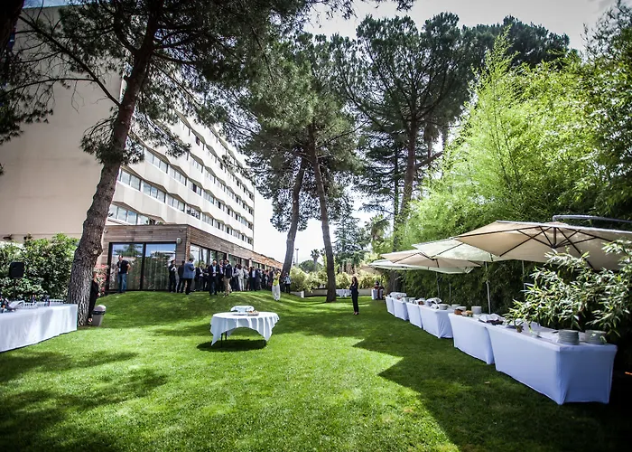 Hotel C Suites Chambres Spacieuses