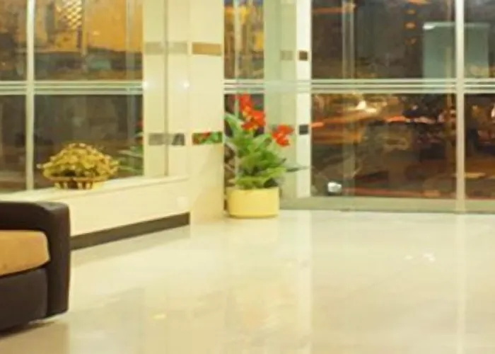 Lotus Comfort - A Pondy Hotel