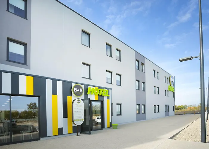 B&B Hotel Niort Marais Poitevin Est
