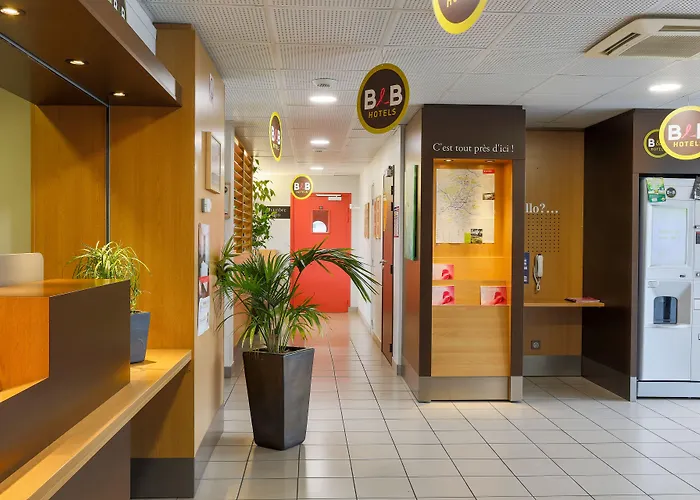 B&B HOTEL Valenciennes