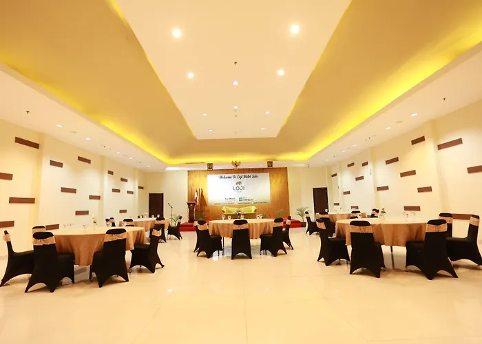 Loji Hotel