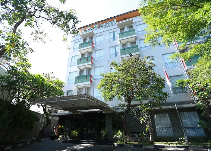 Loji Hotel