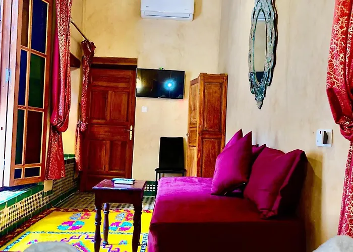 Riad Lalj Fes