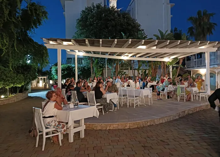 Hotel Club Perla