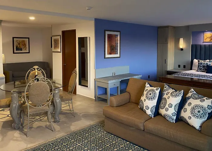 Hotel Hblue Malecon