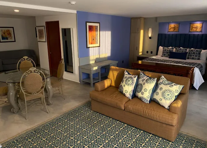 Hotel Hblue Malecon
