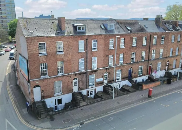 The Albert Hotel