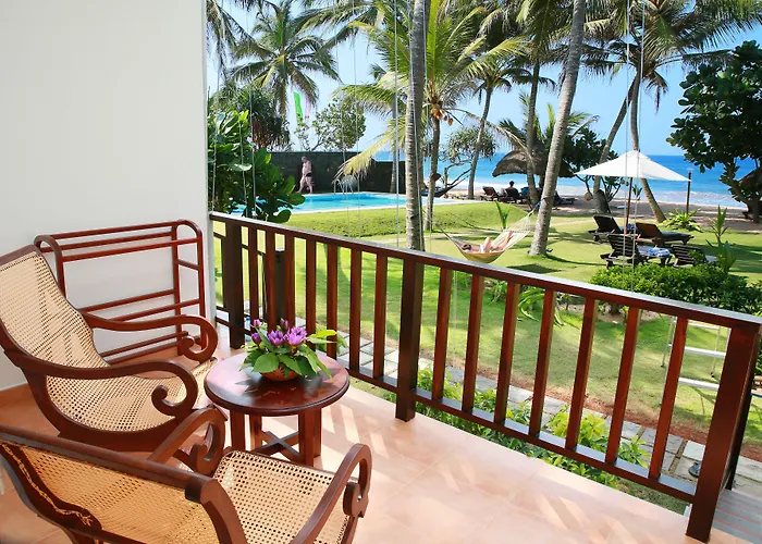 Sea Rock Villa