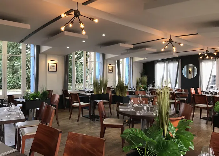 LOGIS Hôtel&Restaurant - Les Bords de Seine